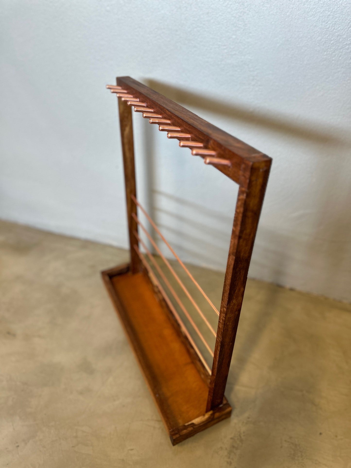 Jewellery Stand / Holder