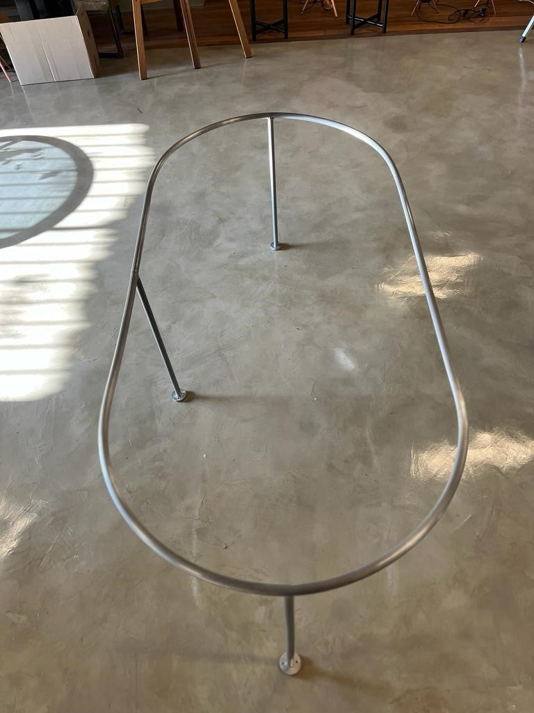 Ceiling Bath Rail