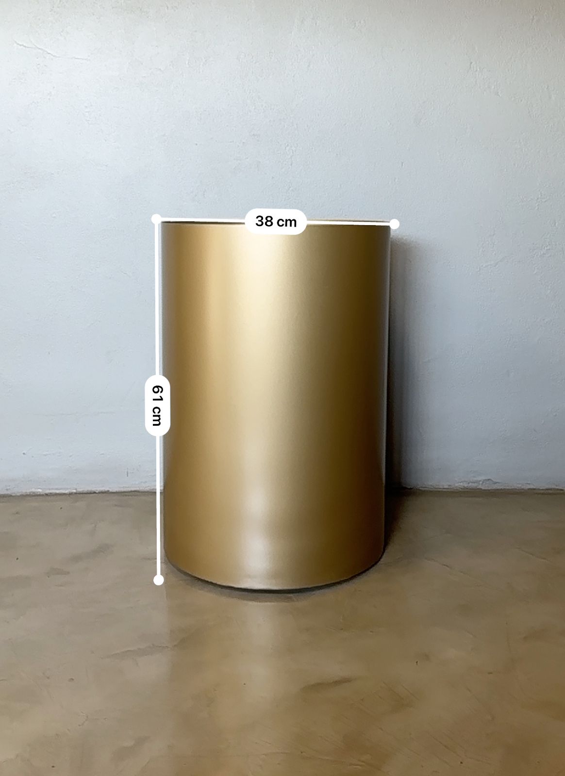 Cylinder Pot in Aged Brass