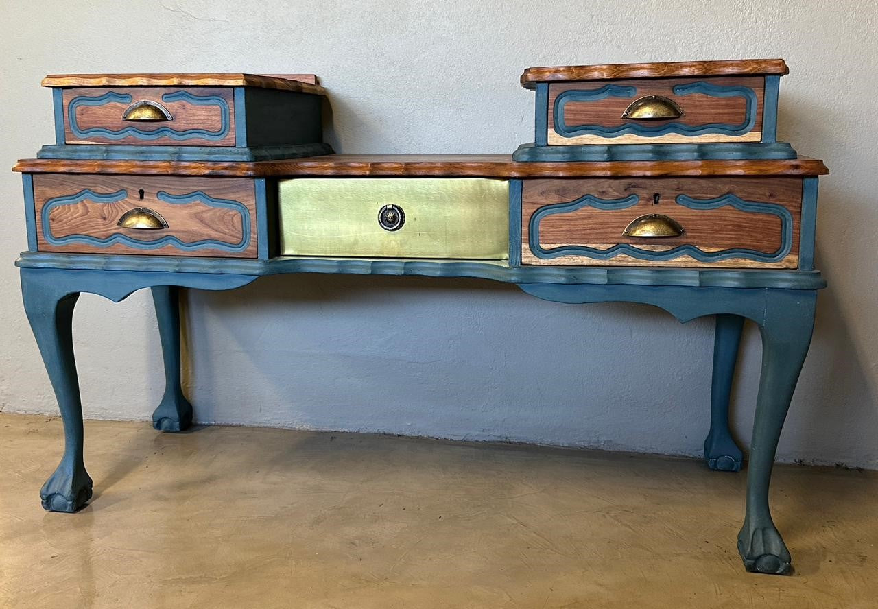 Refurbed Dressing Table